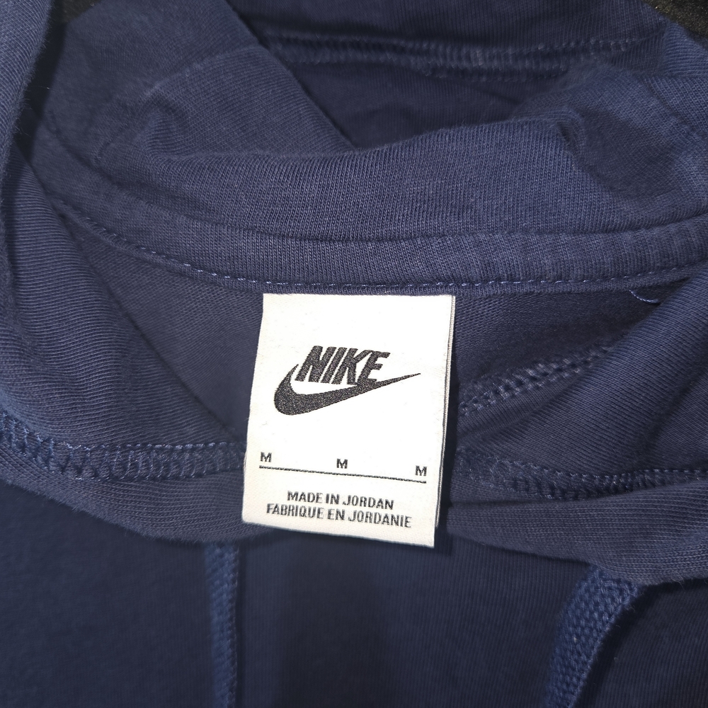 Nike Navy Blue Hoodie - Picture 4 of 5